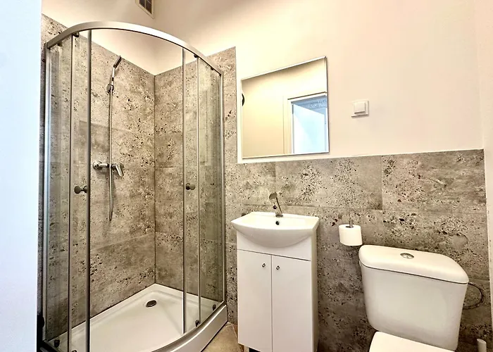 דירה 7-7-6 Iii *