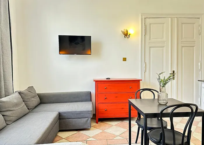 7-7-6 Iii Apartment *